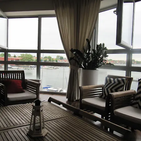 Ach Mazury Bed and Breakfast 4*