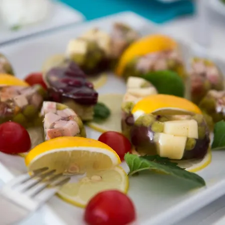 Oda ve Kahvaltı Ach Mazury Mikołajki